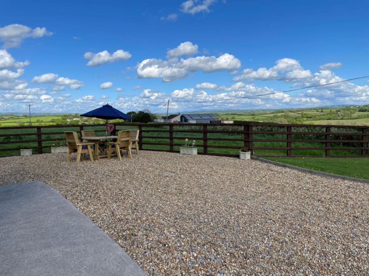 Sunny Bank- Countryside Escape With Private Hot Tub And Countryside Views Villa Carmarthen Exterior photo